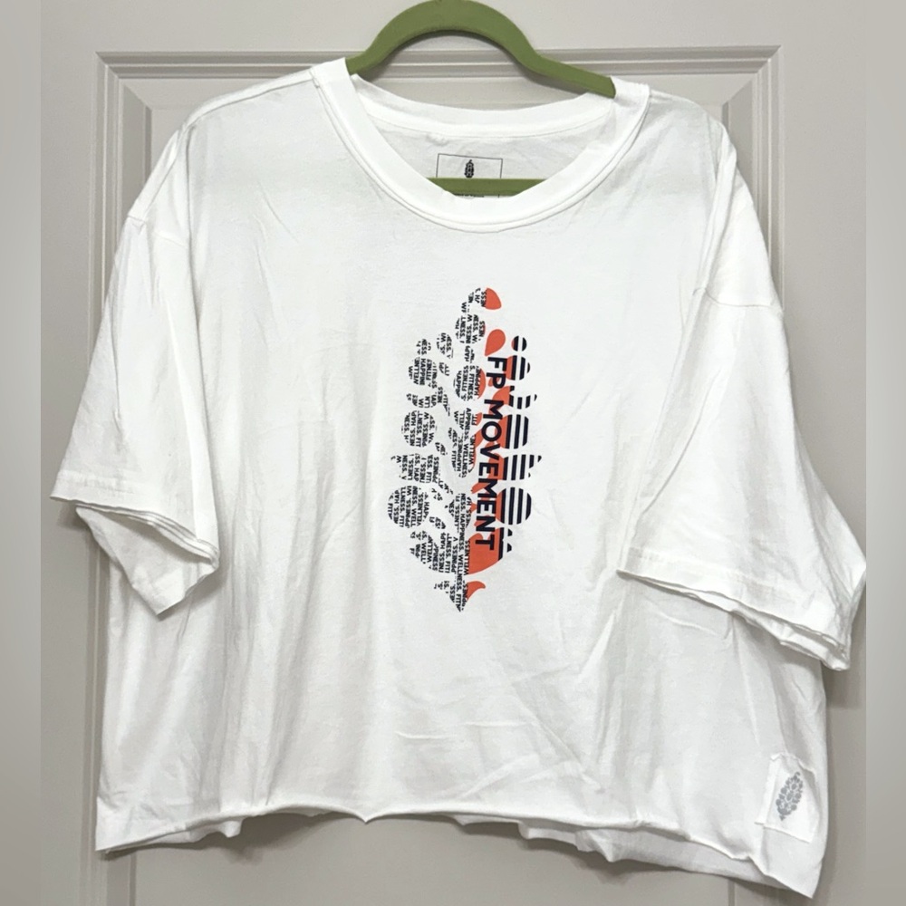 NWOT FP Movement Inspire Buti Logo Tee, Size: XL - Picture 5 of 17